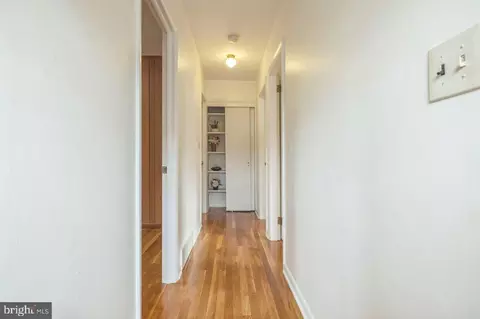 Entry Way - 80 Springlake Dr, Newark, DE 19711 photo 2 of 2