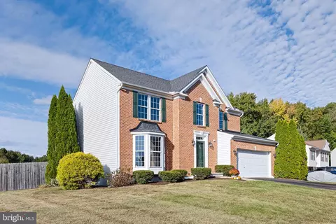 Exterior - 402 Suwannee Ct, Bear, DE 19701 photo 2 of 4