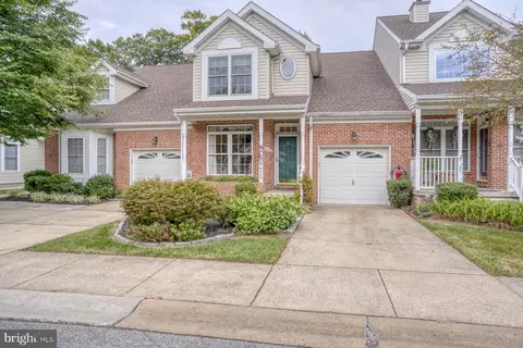 204 Niagara Falls Dr, Wilmington, DE 19808