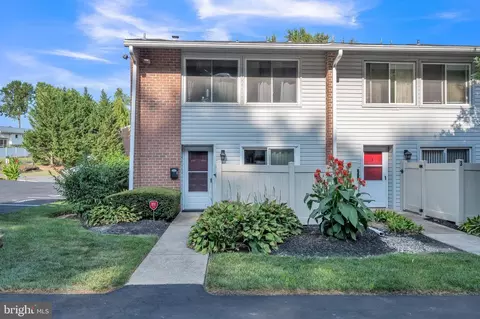 1 Thistle Ct #125, Wilmington, DE 19810