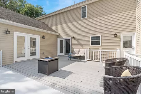 Exterior - 64 Richards Ln, Newark, DE 19711 photo 11 of 15