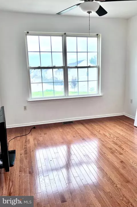 Other - 137 N Katrin Cir, New Castle, DE 19720 photo 2 of 10