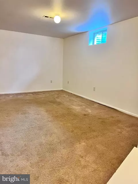 Other - 137 N Katrin Cir, New Castle, DE 19720 photo 5 of 10