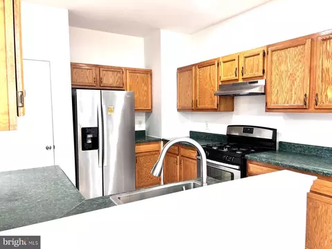 Kitchen - 137 N Katrin Cir, New Castle, DE 19720 photo 5 of 5