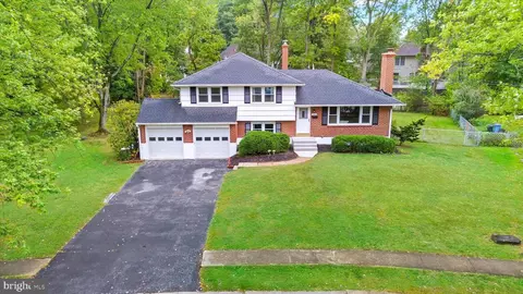 1006 Sedwick Dr, Wilmington, DE 19803