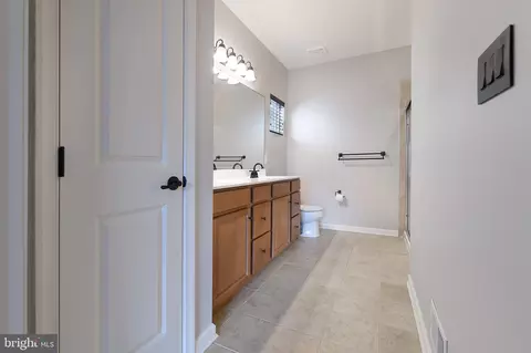 Entry Way - 403 Caledonia Way, Townsend, DE 19734 photo 11 of 11