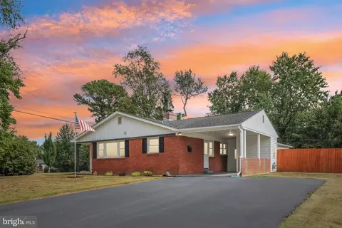 219 Gordy Pl, New Castle, DE 19720