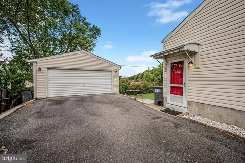 58 Tyne Dr, New Castle, DE 19720 photo 12