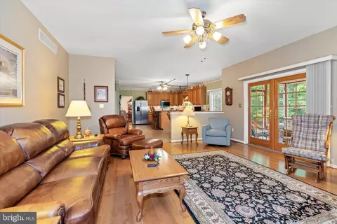 Living - 134 Brittany Way, Bear, DE 19701 photo 2 of 2