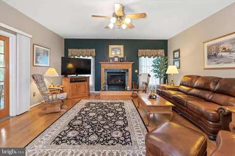 Living - 134 Brittany Way, Bear, DE 19701 photo 1 of 2