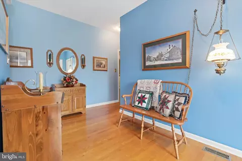 Entry Way - 134 Brittany Way, Bear, DE 19701 photo 2 of 3