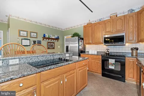 Kitchen - 134 Brittany Way, Bear, DE 19701 photo 3 of 6