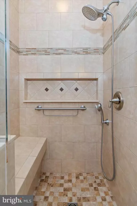 Bath - 134 Brittany Way, Bear, DE 19701 photo 3 of 7