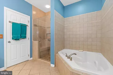 Bath - 134 Brittany Way, Bear, DE 19701 photo 2 of 7