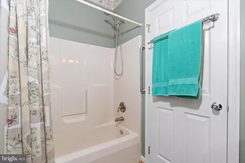 Bath - 134 Brittany Way, Bear, DE 19701 photo 7 of 7