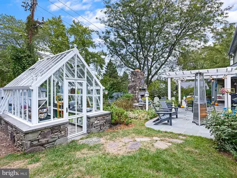 Exterior - 11 Christopher Ct, Claymont, DE 19703 photo 4 of 6