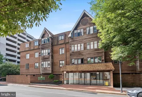 1025 N Unit N Madison St #302, Wilmington, DE 19801