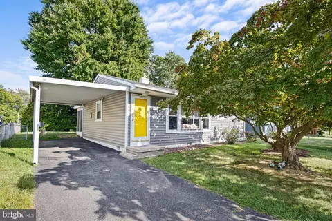 116 Saint John Dr, Wilmington, DE 19808