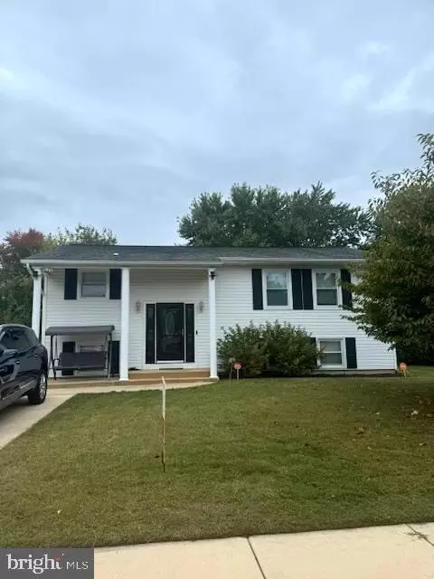 421 Longfield Rd, Newark, DE 19713 photo 1