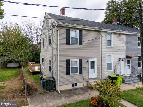 305 Washington St, Delaware City, DE 19706
