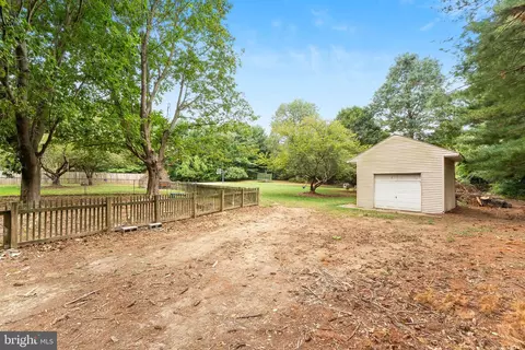 Exterior - 12 Moores Dr, Bear, DE 19701 photo 6 of 15