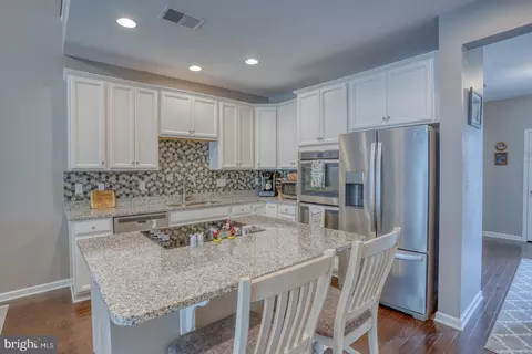Kitchen - 118 Pisces Dr, Bear, DE 19701 photo 2 of 3