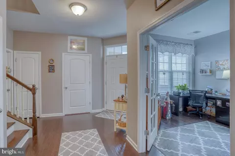 Entry Way - 118 Pisces Dr, Bear, DE 19701 photo 3 of 8