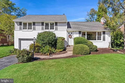 1011 Piper Rd, Wilmington, DE 19803