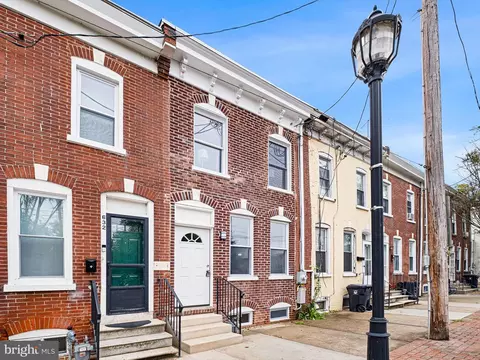 630 E 11th St, Wilmington, DE 19801 photo 2