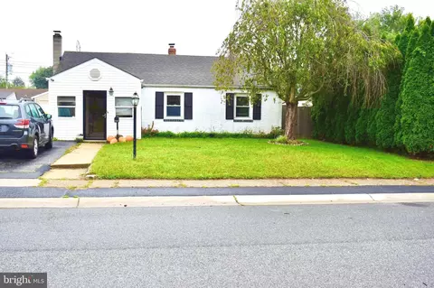 312 Mcginn Pl, New Castle, DE 19720