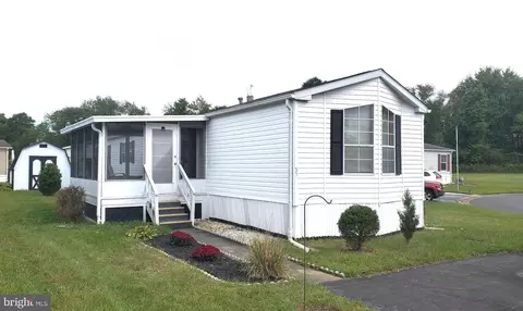 32 Adriane Ct #706, Bear, DE 19701