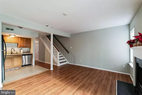 7 Brian Ct, New Castle, DE 19720 photo 10