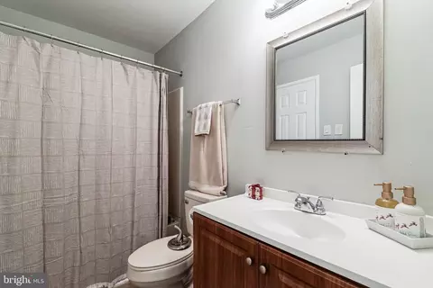 7 Brian Ct, New Castle, DE 19720 photo 16