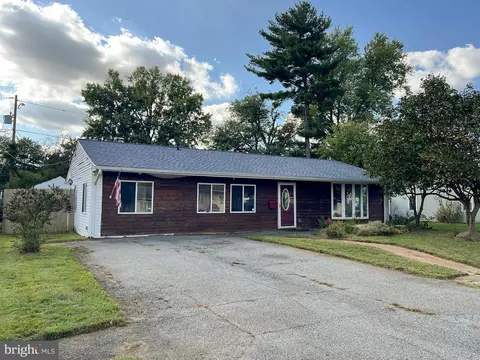 59 Kollman Dr, Newark, DE 19713