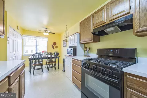 12 Paxton Ln, Bear, DE 19701 photo 5