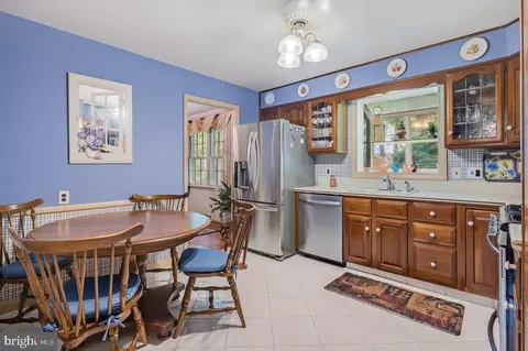 313 Lark Dr, Newark, DE 19713 photo 6