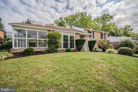 1919 Julian Rd, Wilmington, DE 19803