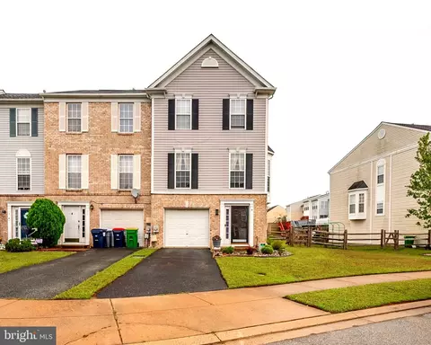 Exterior - 9 Demaret Ct, Middletown, DE 19709 photo 1 of 5