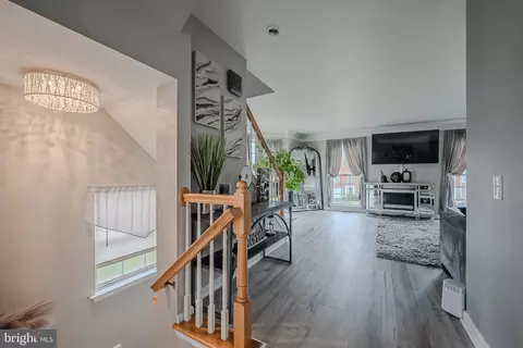 Entry Way - 9 Demaret Ct, Middletown, DE 19709 photo 5 of 7