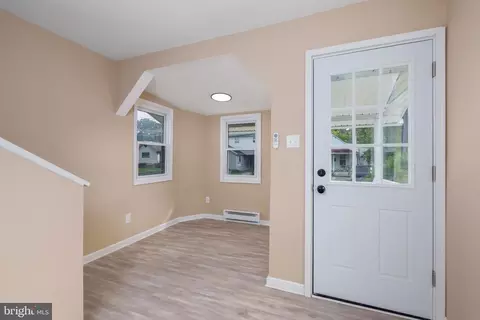 109 Forrest, Elsmere, DE 19805 photo 8