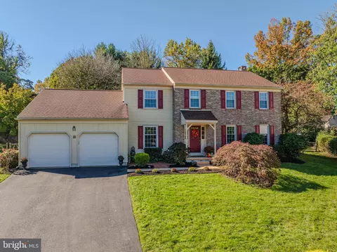 Exterior - 8 Bent Tree Cir, Hockessin, DE 19707 photo 3 of 12