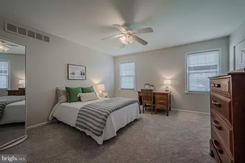 Bedroom - 8 Bent Tree Cir, Hockessin, DE 19707 photo 1 of 11