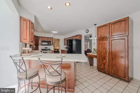 Kitchen - 8 Bent Tree Cir, Hockessin, DE 19707 photo 1 of 4
