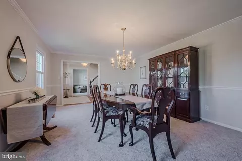 Dining - 8 Bent Tree Cir, Hockessin, DE 19707 photo 2 of 6