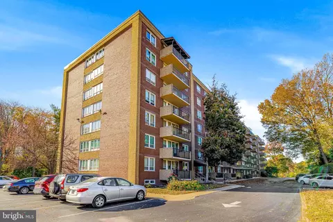 2016 Unit Naamans Rd #12F, Wilmington, DE 19810