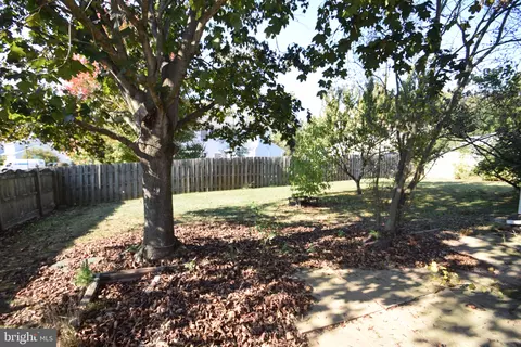 Exterior - 711 Millcreek Ln, Bear, DE 19701 photo 4 of 5
