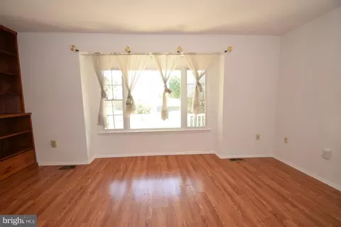 Living - 711 Millcreek Ln, Bear, DE 19701 photo 3 of 5