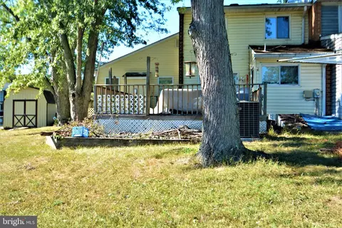 18 Sandy Ct, Newark, DE 19702 photo 40