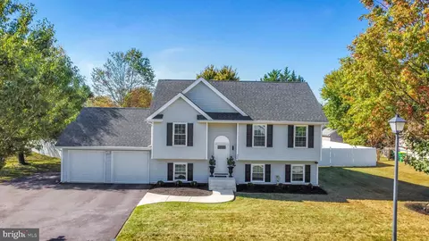 349 E Harvest Ln, Middletown, DE 19709
