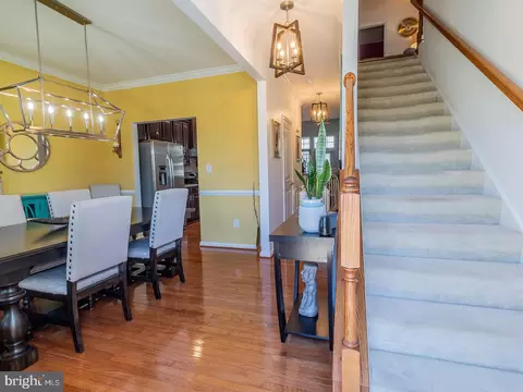 Entry Way - 406 Pierce Run, Newark, DE 19702 photo 2 of 14
